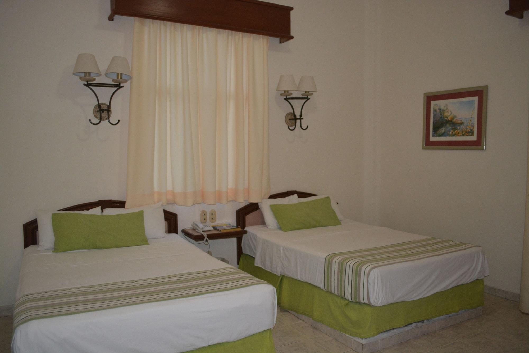Hotel Ruiz Milan Веракрус Экстерьер фото